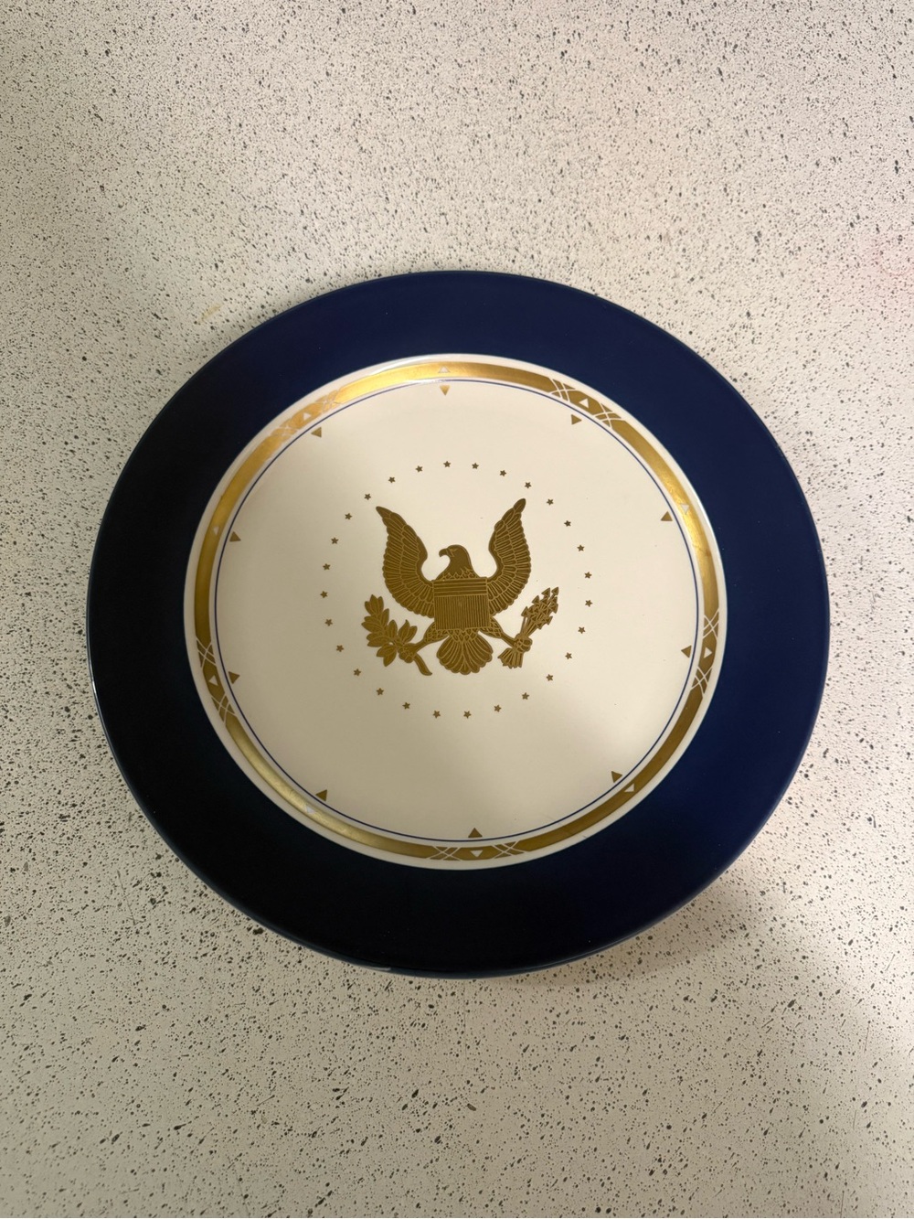Homer Laughlin Best China Presidential Gold Eagle Charger Plate 12 1/4" Unused